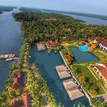 Plumeria Lake Resort & Spa Vayalār Εξωτερικό φωτογραφία